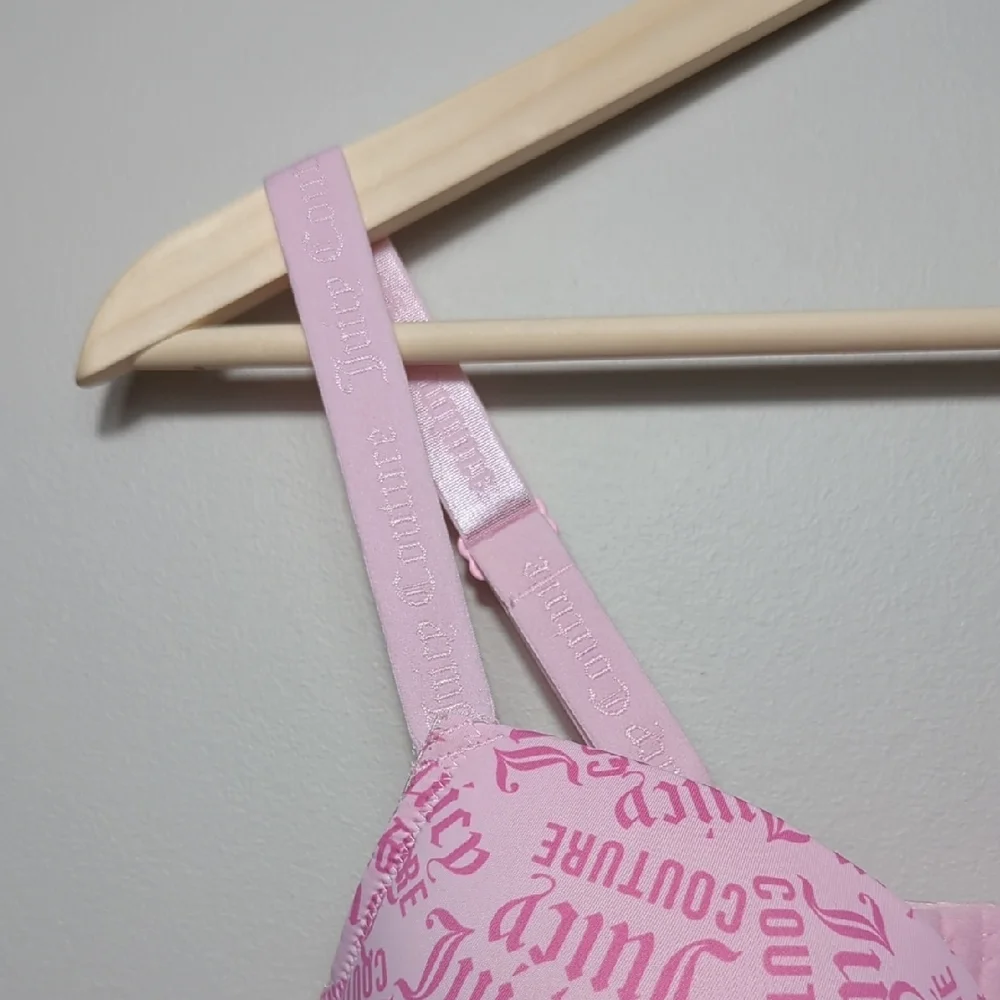 Juicy Couture Pink 38D Push Up Bra All Over Logo Print NWOT Romantic Wide Straps